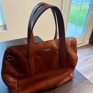 Slightly used Fossil ‘Sydney’ Satchel in medium brown
